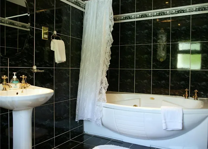 Hanora's And Restaurant